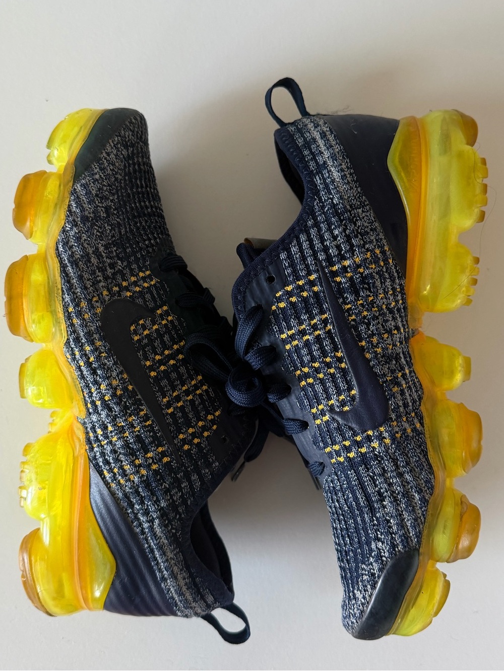 Nike Women's Navy and Orange Trainers